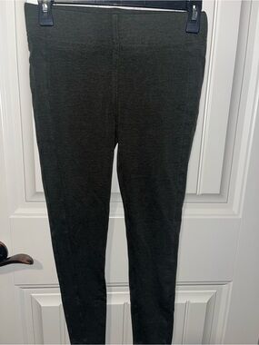 LOFT Petite Black Ponte Leggings